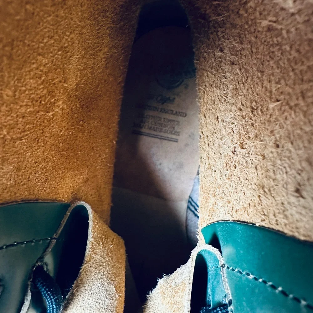 Dr Martens RARE Vintage green 10-eye 1490 Boots - England - Bouncing Soles
